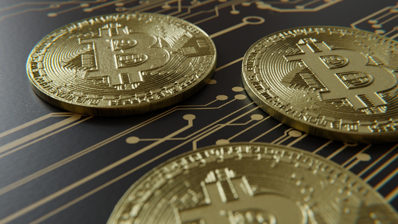 bitcoin-3035876_1280 блокчейн 2018